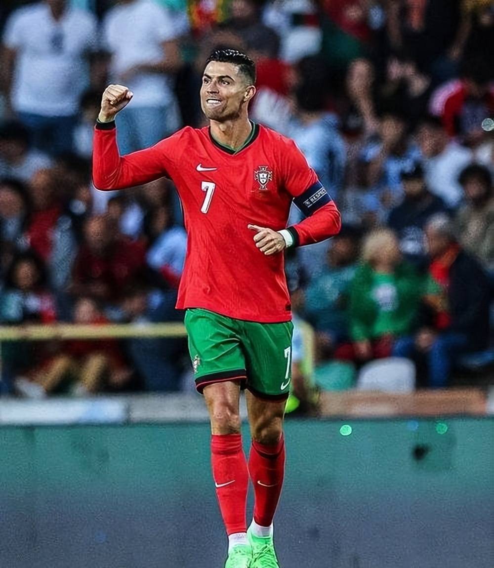 九游游戏大全-包含C罗连续七场比赛得分超过大比分获胜,切尔西不断突破!比赛高潮迭起的词条