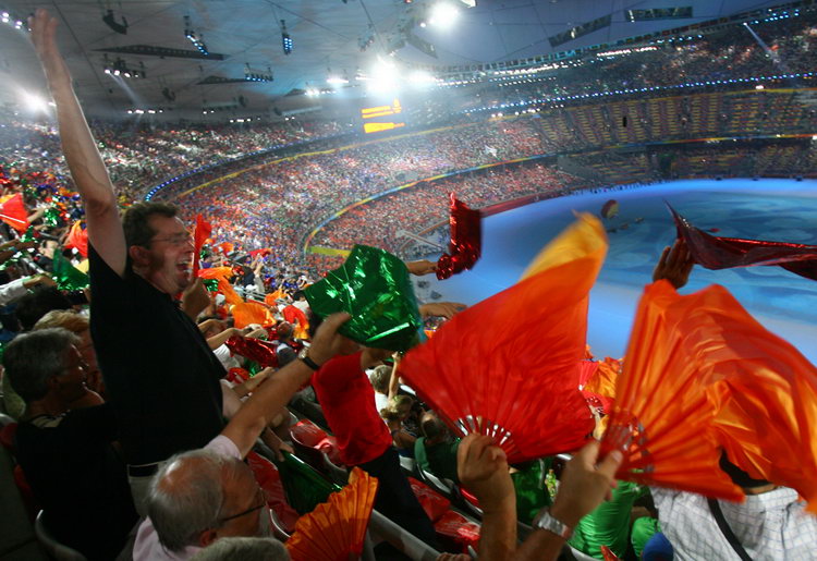 九游游戏官网-中国队观众热烈欢呼!,德布劳内迎来十二赛季出色发挥全场沸腾不已的简单介绍